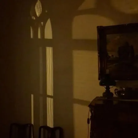 Апартаменты Old Town Art Maria Frou-frou 101 M2