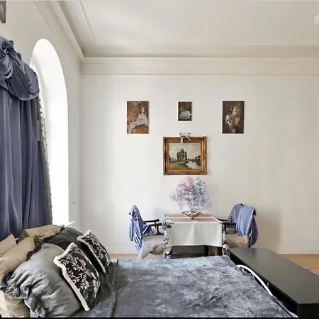 Old Town Art Maria Frou-frou 101 M2 *