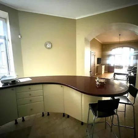 Apartment Old Town Art Maria Frou-frou 101 M2