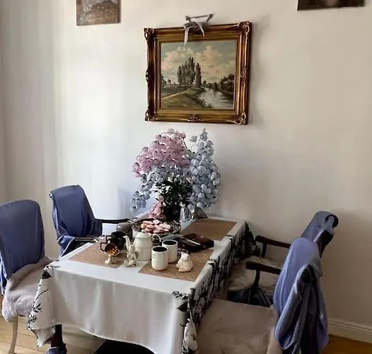 Apartment Old Town Art Maria Frou-frou 101 M2 Riga