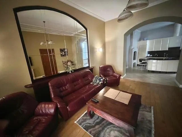 Apartment Old Town Art Maria Frou-frou 101 M2 *