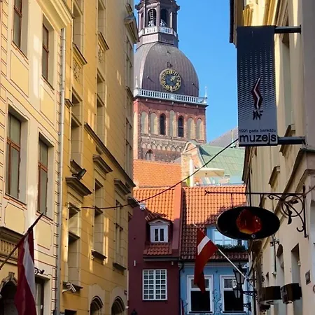 Old Town Art Maria Frou-frou 101 M2 Apartment *