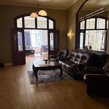 Old Town Art Maria Frou-frou 101 M2 Apartment Riga
