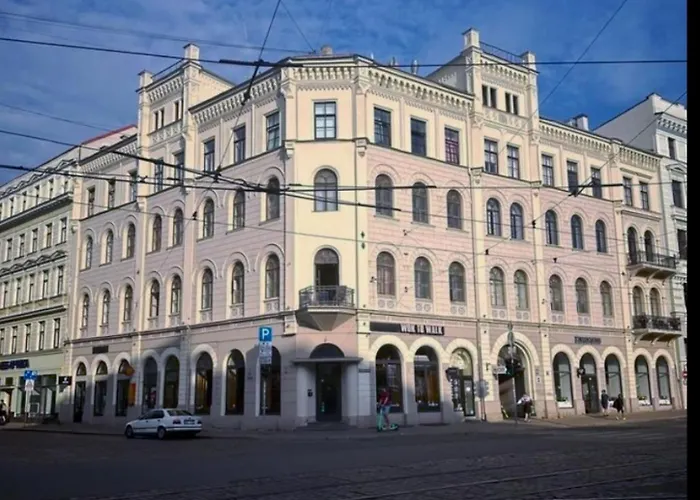 Old Town Art Maria Frou-frou 101 M2